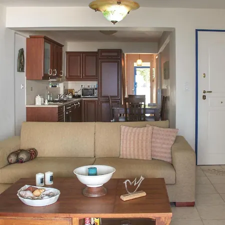 Apartment Amazing In Melissi Korinthia With Wifi