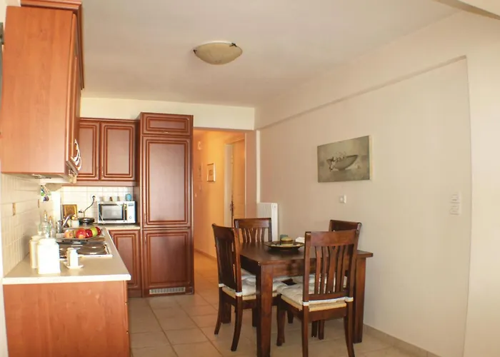 Awesome In Melissi Korinthia Dhiminio