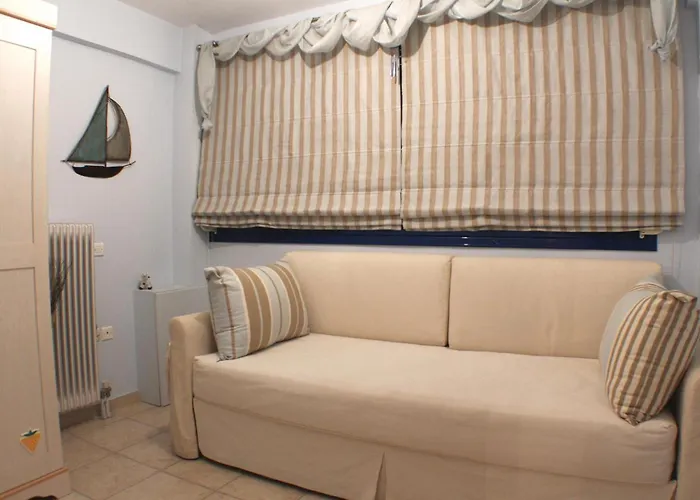 Apartman Awesome In Melissi Korinthia Diminió